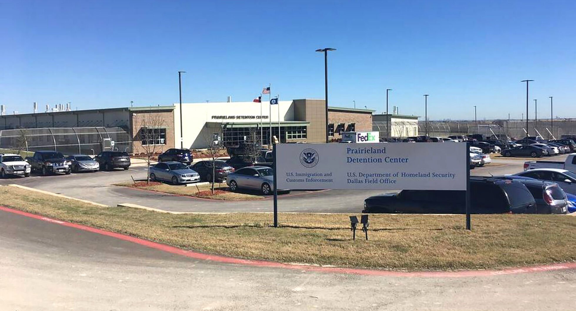 US-NEWS-TEXAS-DETENTION-CENTER-FT